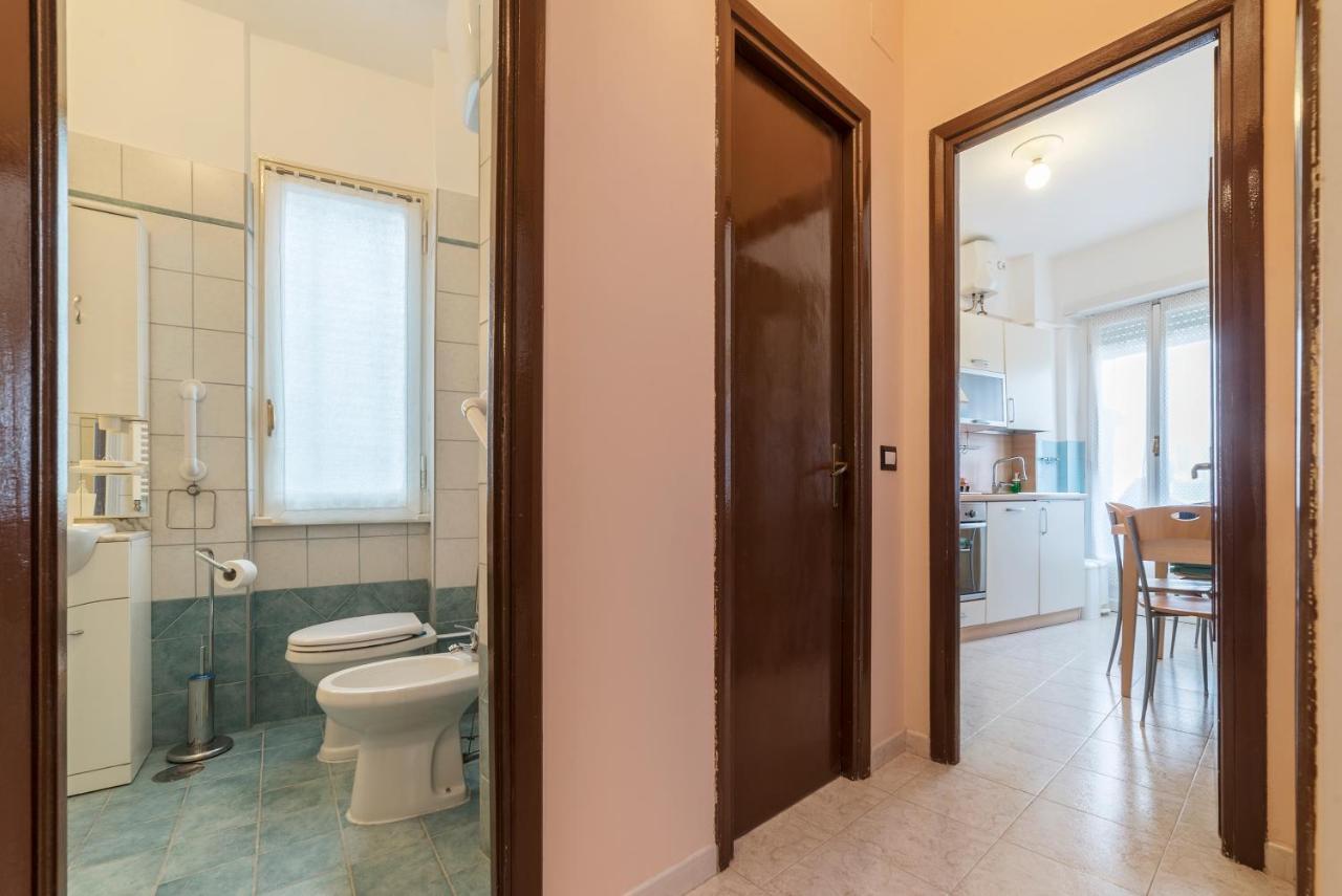 San Giovanni Apartment With Balcony Rome Exterior photo