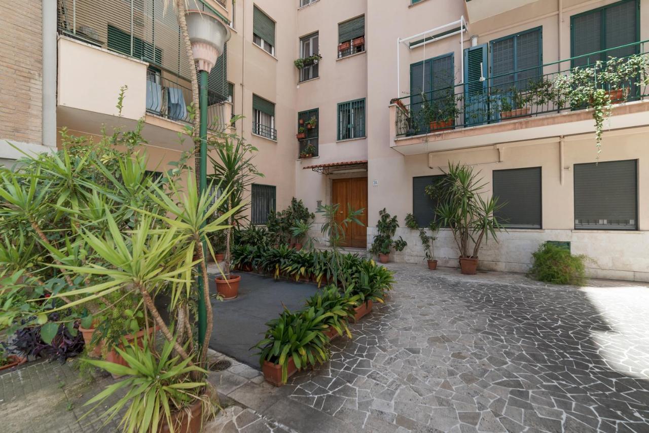 San Giovanni Apartment With Balcony Rome Exterior photo